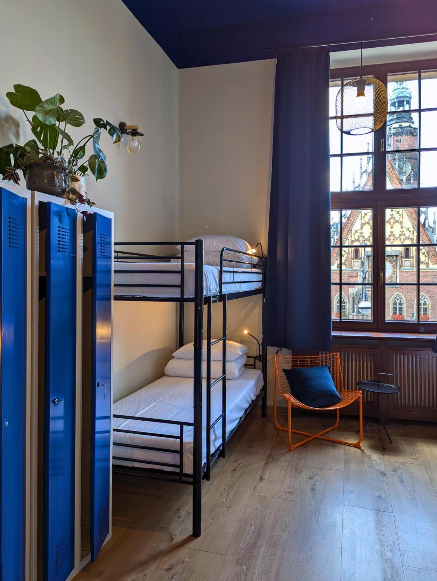 Rynek 30 Hostel Wrocław Exteriör bild